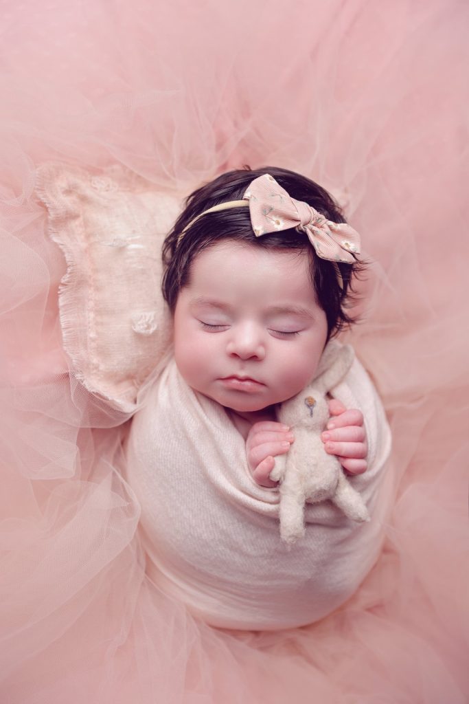 צילומי ניו בורן - למה כדאי לצלם תינוקות שרק נולדו