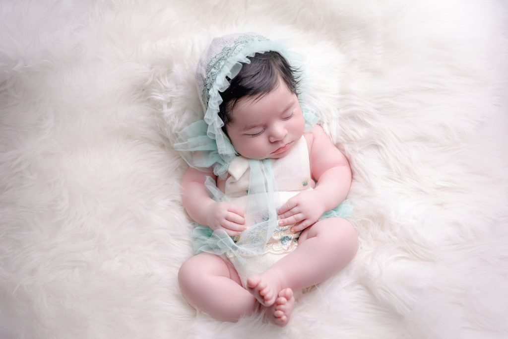 צילום ניובורן - למה כדאי לצלם תינוקות שרק נולדו